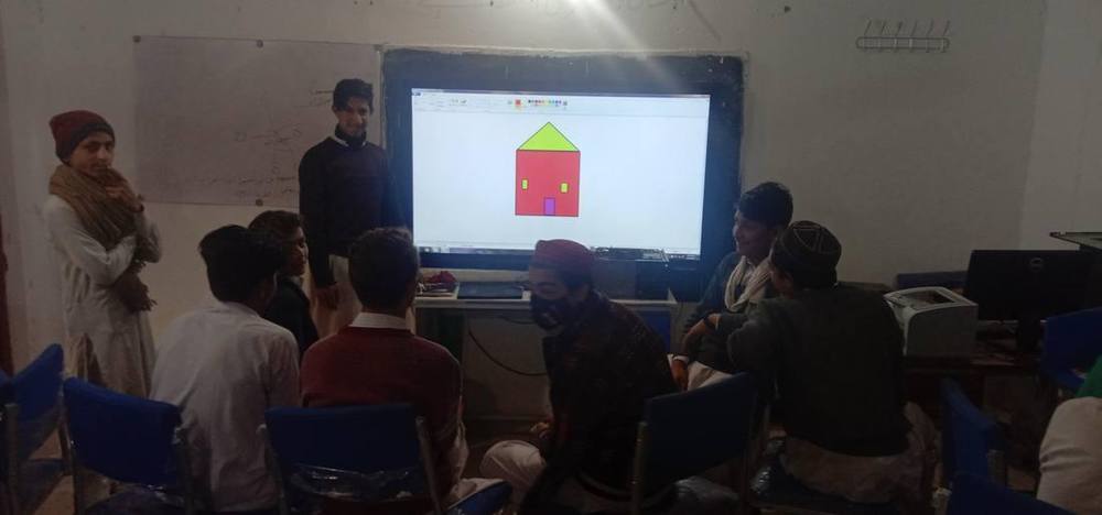 Drawing with lines and shapes — IT Lab, GHS Jijal